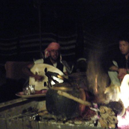 Salem Camp Hotel Wadi Rum Bagian luar foto