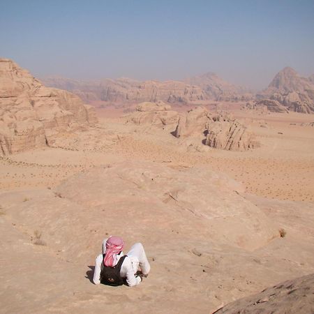Salem Camp Hotel Wadi Rum Bagian luar foto