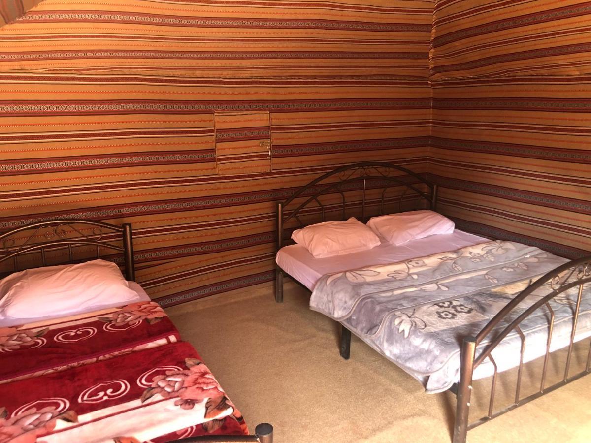 Salem Camp Hotel Wadi Rum Bagian luar foto