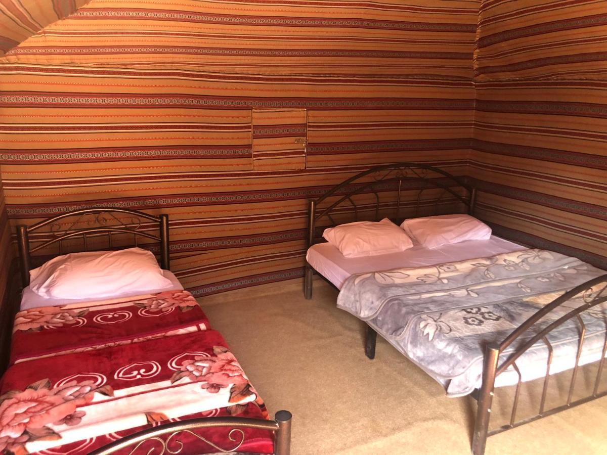 Salem Camp Hotel Wadi Rum Bagian luar foto