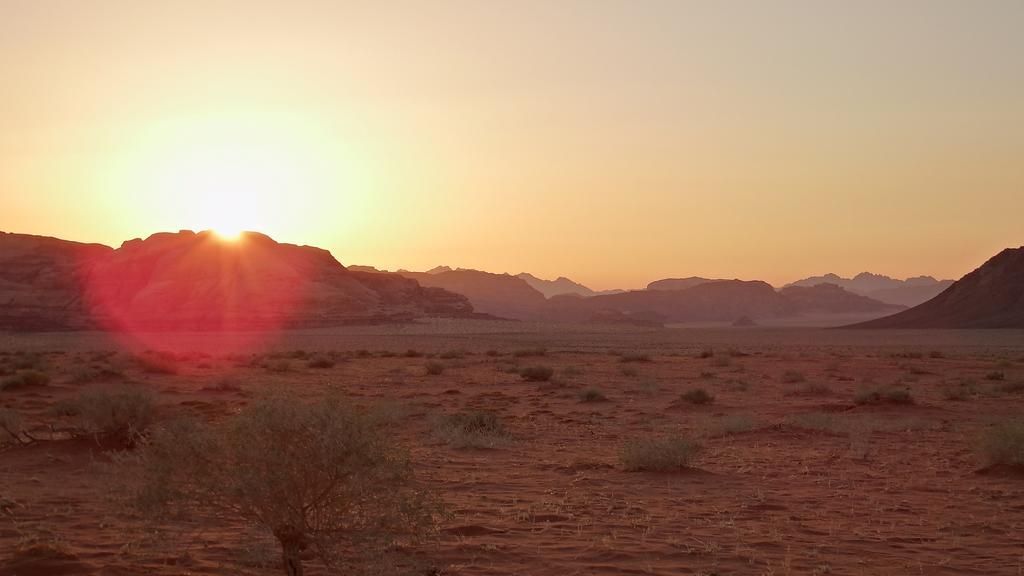 Salem Camp Hotel Wadi Rum Bagian luar foto